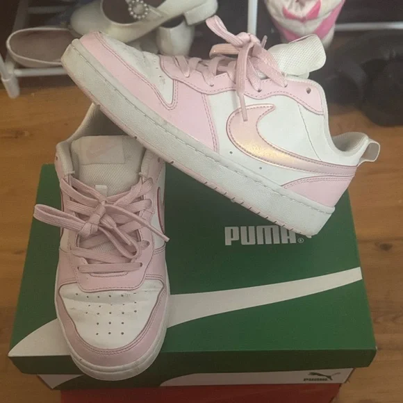 EUC Nike Pastel Pink and White Sneakers - Picture 4 of 6
